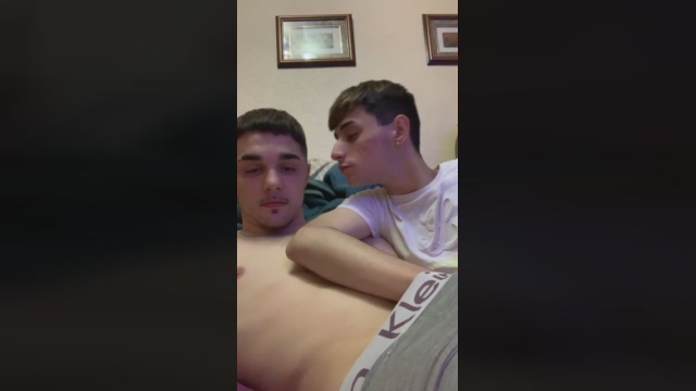 Teencouplegay  02-01-2022